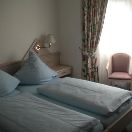 Hotel Am Stadthaus Garni 洛马尔 外观 照片